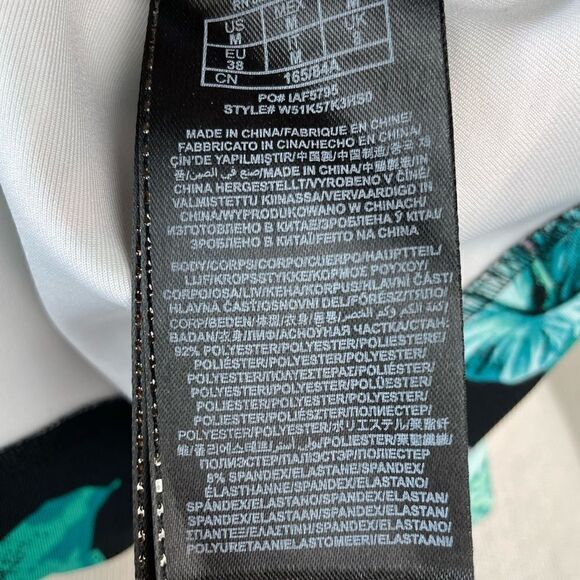 NWOT Guess Dress Size M - Picture 8 of 8